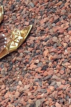 Essence Feet on Convention Center Blvd