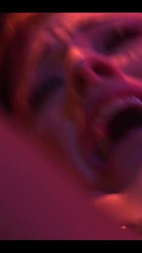 Tattooed Muscle Stud Pounds Two Blonde Sluts in Anal-dp-threesome Orgy