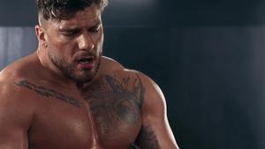 Men: Eager Bottom Takes His Fill