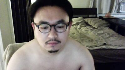 Horny babe has her pussy licked by an Asian guy before being fucked