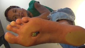 Chanell's Mom Left Her A Surprise!