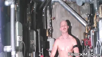 Sir Leo Rush jerks his uncut cock in leather solo