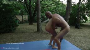 Denisesky-Miki wrestling outdoor