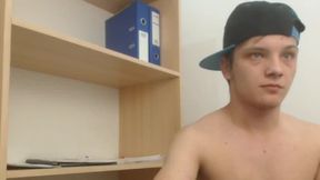 Sensual College Guy Jerking Off and Cum