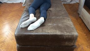 WRESTLING FEET IN SOCKS AND BAREFOOT KIRA VS KYLIE - MP4 Mobile Version