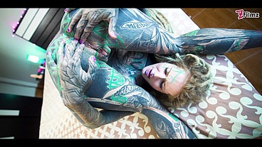 TATTOO ANAL gape loving girl CUMPLAY