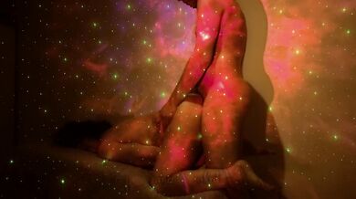 Twilight moms clash in ferocious cock battle