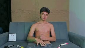 Ethan Lowell Private Show