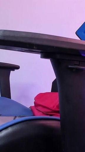 She Leaves in Nylon Stockings for Her Work and Fucks Her Ass While Her Boss Is Not There