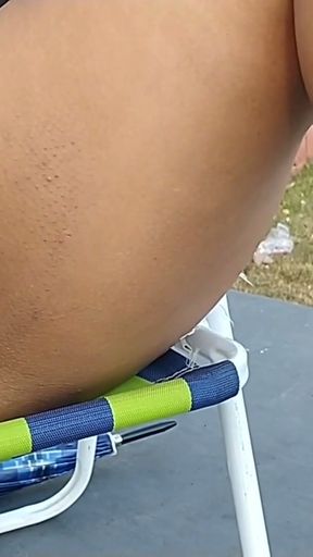 finger on like and cameltoe   Clip 1