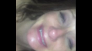 F69EA0E1-21F8-42F4-9ECB-52243D9E6A48.MOV