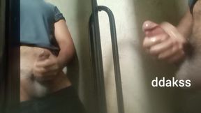 Pinoy security guard cums on mirror after riding his daughter