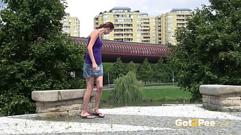 Sunny Park by Got2Pee - where girls come to piss