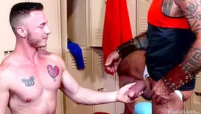 Silver-Daddy Dominates Hungry Jocks Face Post-Gym Workout – Hot4Gold