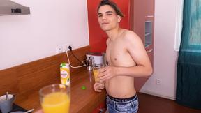 ”Breakfast Surprise”