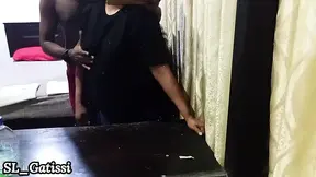 Drilling my natural Sri Lankan girlfriend for the first time.
