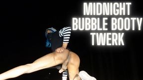 Femboy Mika Kawaiii Public Trail Twerk Session (Preview)