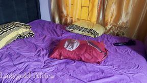 Solo Masturbation: Pussy Massage with 12nich Black Dildo.