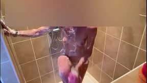 Vid&eacute_o quand je suis dans la douche et que j&rsquo_ai envoy&eacute_ &agrave_ mon homme du coup ...