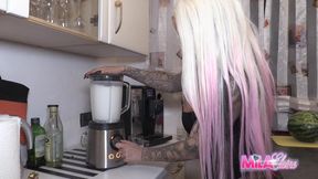 Mila Mila Pipi Squirt