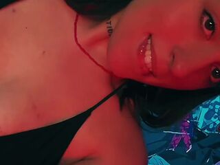 Traviesa chica caliente