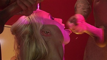 Kat Lee, Kit Lee And Savannah Gold All Get Off During A Group Sex Orgy
