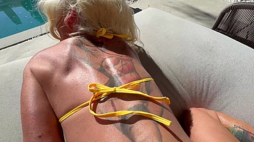 HORNY BLONDE MILF SEPTEMBER SUMMERS ON POV