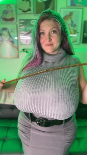 Teacher's Curves Revealed!