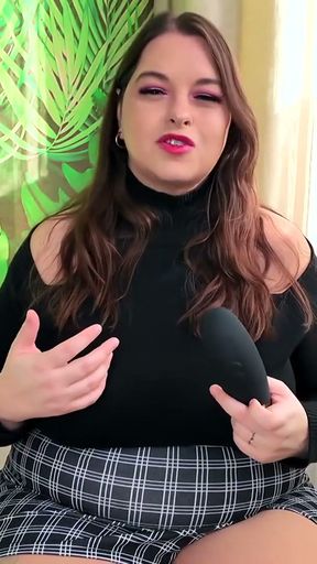 WOMANIZER PREMIUM 2 CLITORAL STIMULATOR REVIEW - SYDNEY SCREAMS   Clip 2