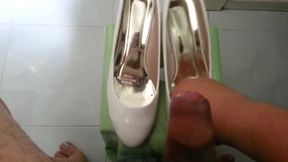 White Patent Pumps Cumming 2