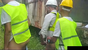 Oper&aacute_rios foderam gostoso com o chefe durante a pausa almo&ccedil_o