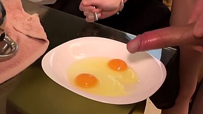Ainara loves eating cum omelettes for breakfast