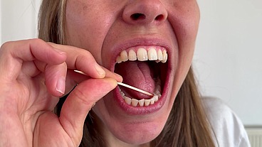 Disgusting eating on a first date, and it turns him on (Eating Fetish 3)