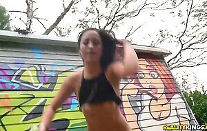 Urban sexxxploration, Mi Ha Doan