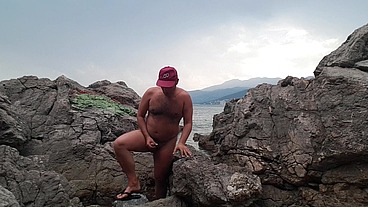Gianniginestra wanking naked in Preluck, Croatia