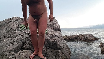 Gianniginestra wanking naked in Preluck, Croatia