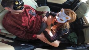 バレーボールの練習前にチンポをしゃぶって中出しされる人妻