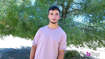 18 years old posh student meets and gets drilled outdoors by a construction worker!