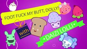 Daizi Lolli Has A Plushie Fetish