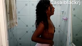 o casal mais safado da internet entrou na putaria e fodem gostoso no sofa