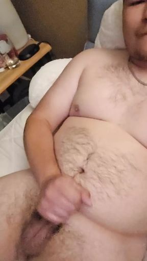 Young guy rubs one out real quick