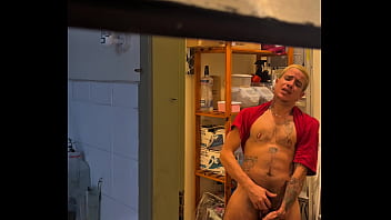 TransMan Jerking Off