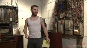 Smug Techie Gets Taught a Lesson While Persistently Edged in Mid-air