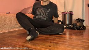 Country boy got horny while sniffing his own feet