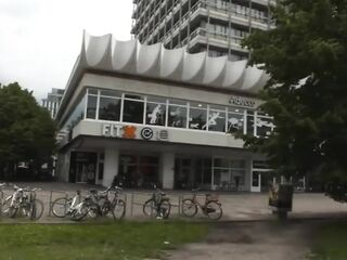 Celebrity hunter - full clip