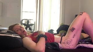 TRANS GIRL MASTURBATING FOR YOU