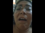 cuando mi marido se va su amigo se hace cargo de mi.