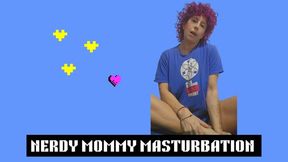 Nerdy mommy masturbation