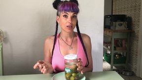 Crunchy Pickles