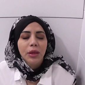 Fucking My Horny Arab Stepmom After Shopping